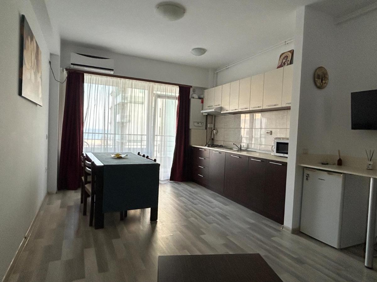Catalina Summerland Apartaments Mamaia Nord Exterior foto