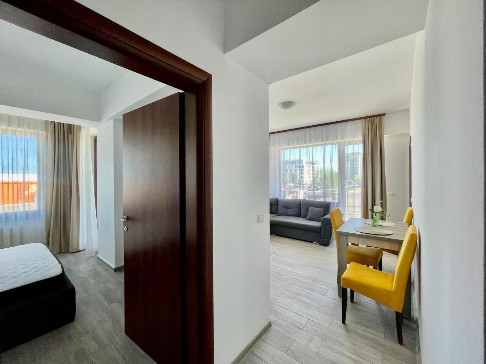 Catalina Summerland Apartaments Mamaia Nord Exterior foto