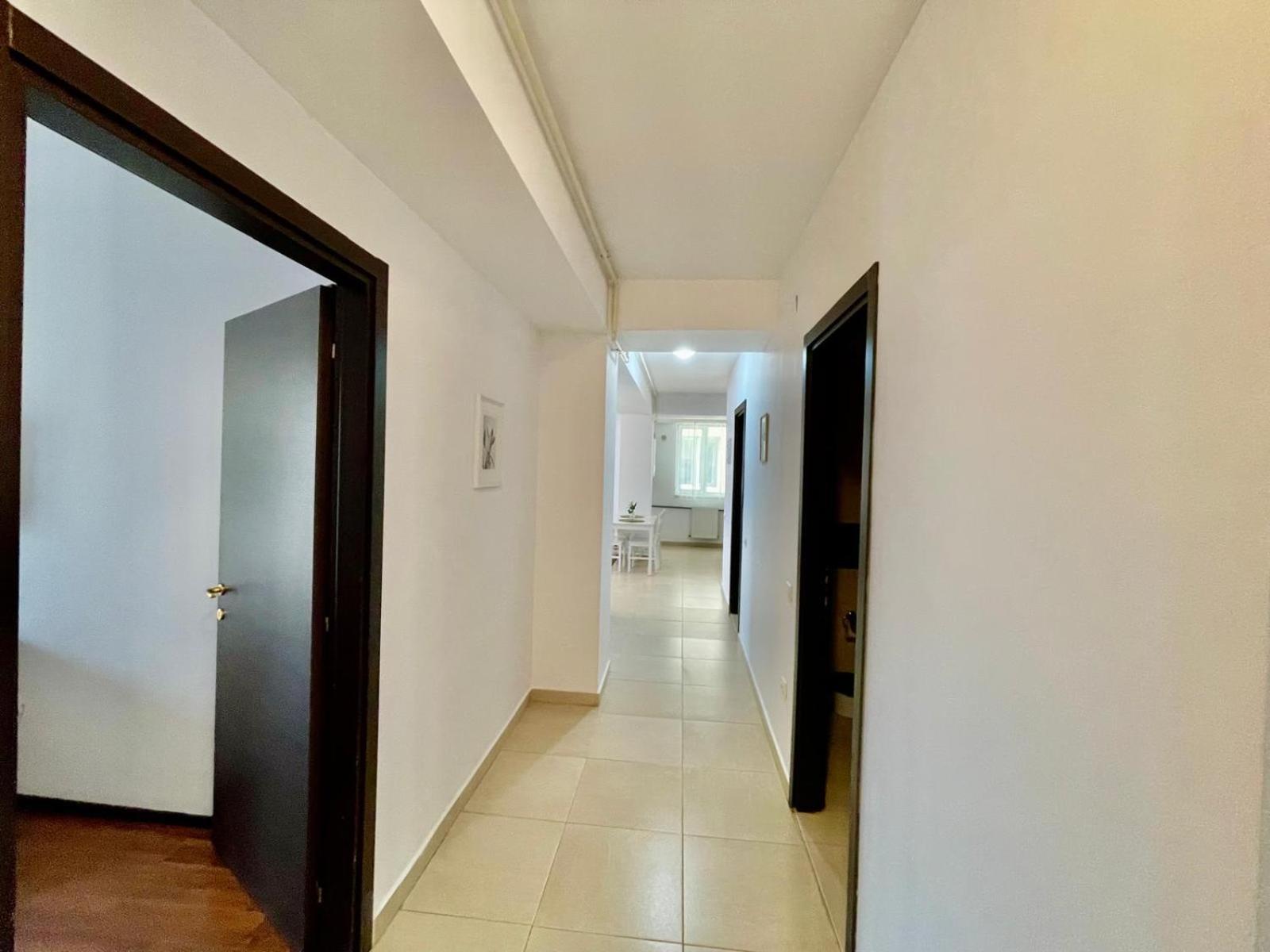 Catalina Summerland Apartaments Mamaia Nord Exterior foto